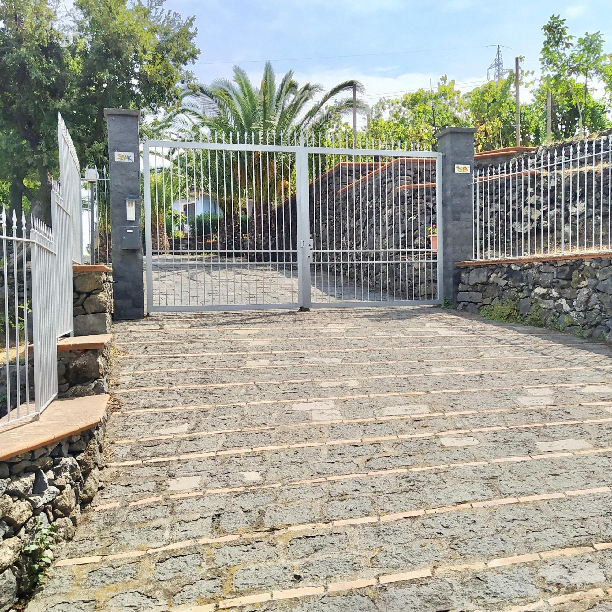Villa Melany Casa Vacanza Piedimonte Etneo Zewnętrze zdjęcie