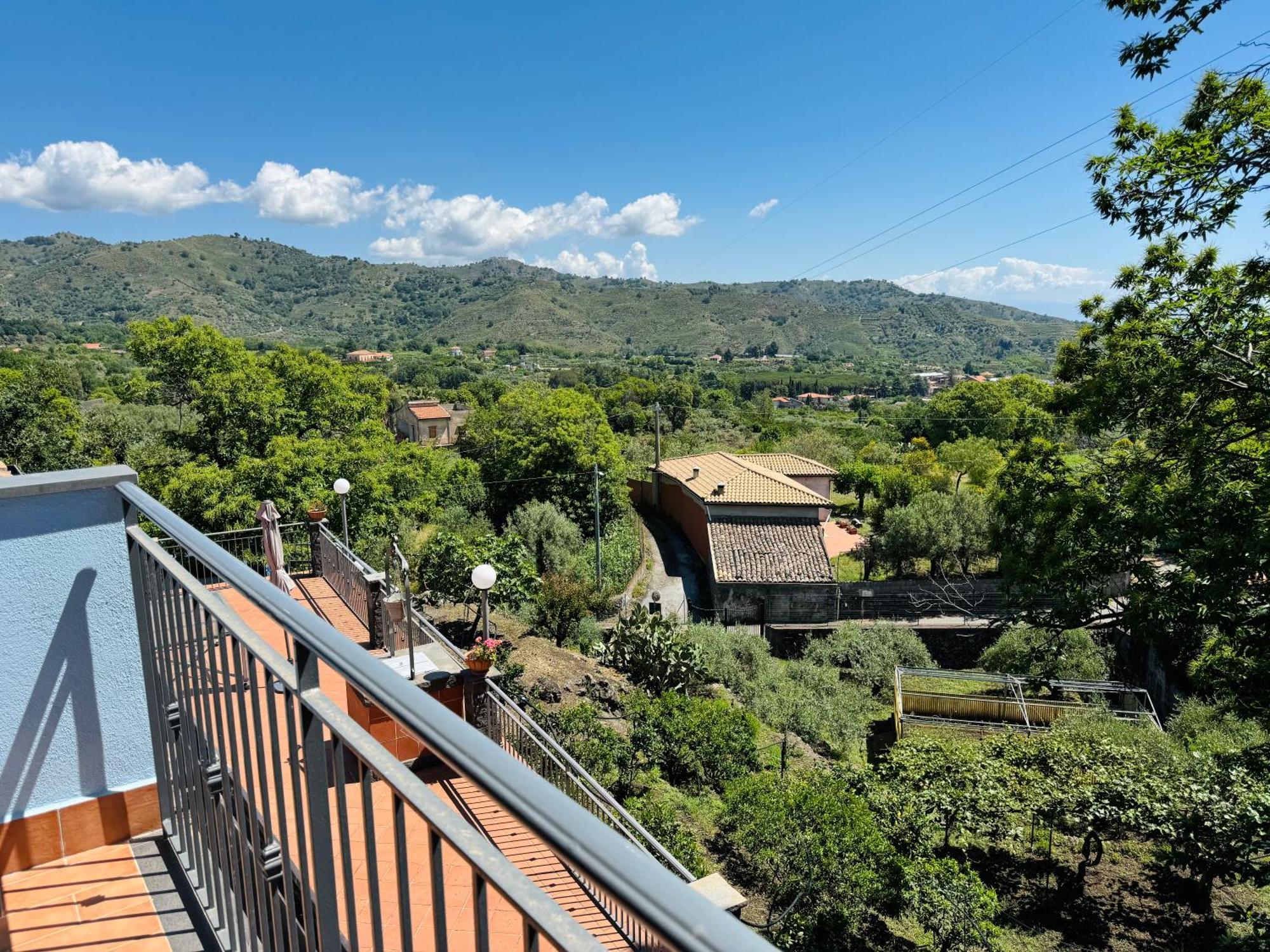 Villa Melany Casa Vacanza Piedimonte Etneo Zewnętrze zdjęcie